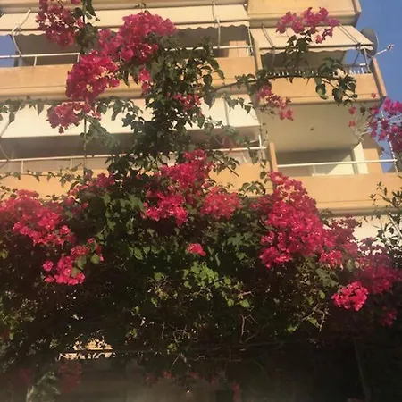 Beautiful Apartment In Glyfada Center Athens Exterior photo