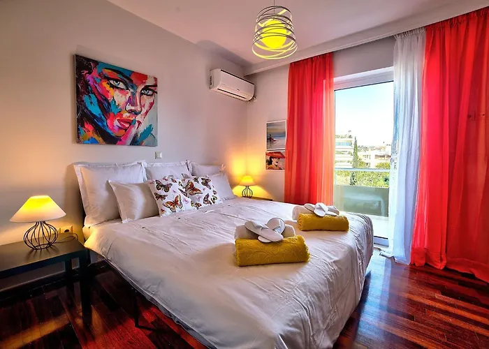 Beautiful Apartment In Glyfada Center