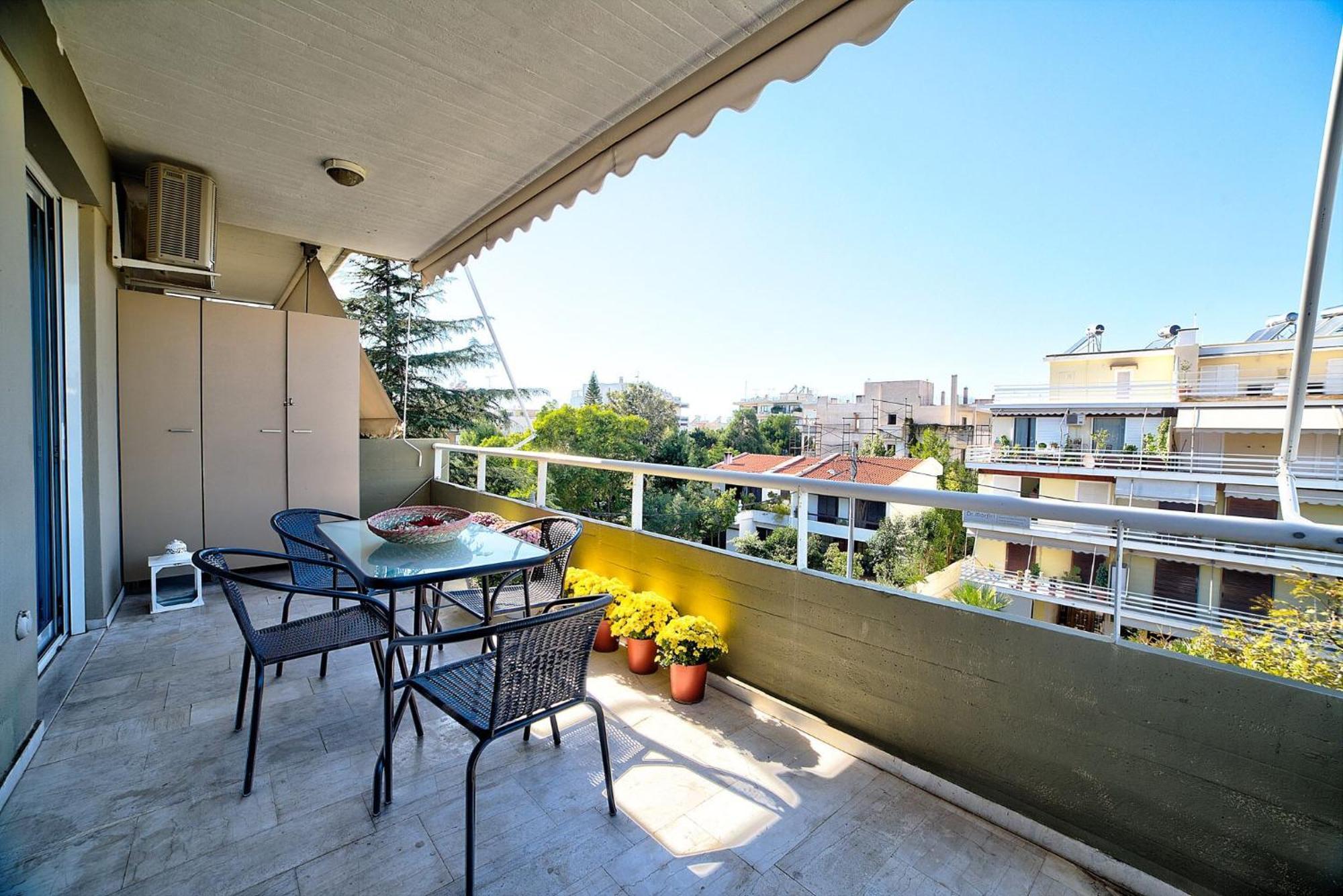 Appartement Beautiful In Glyfada Center *