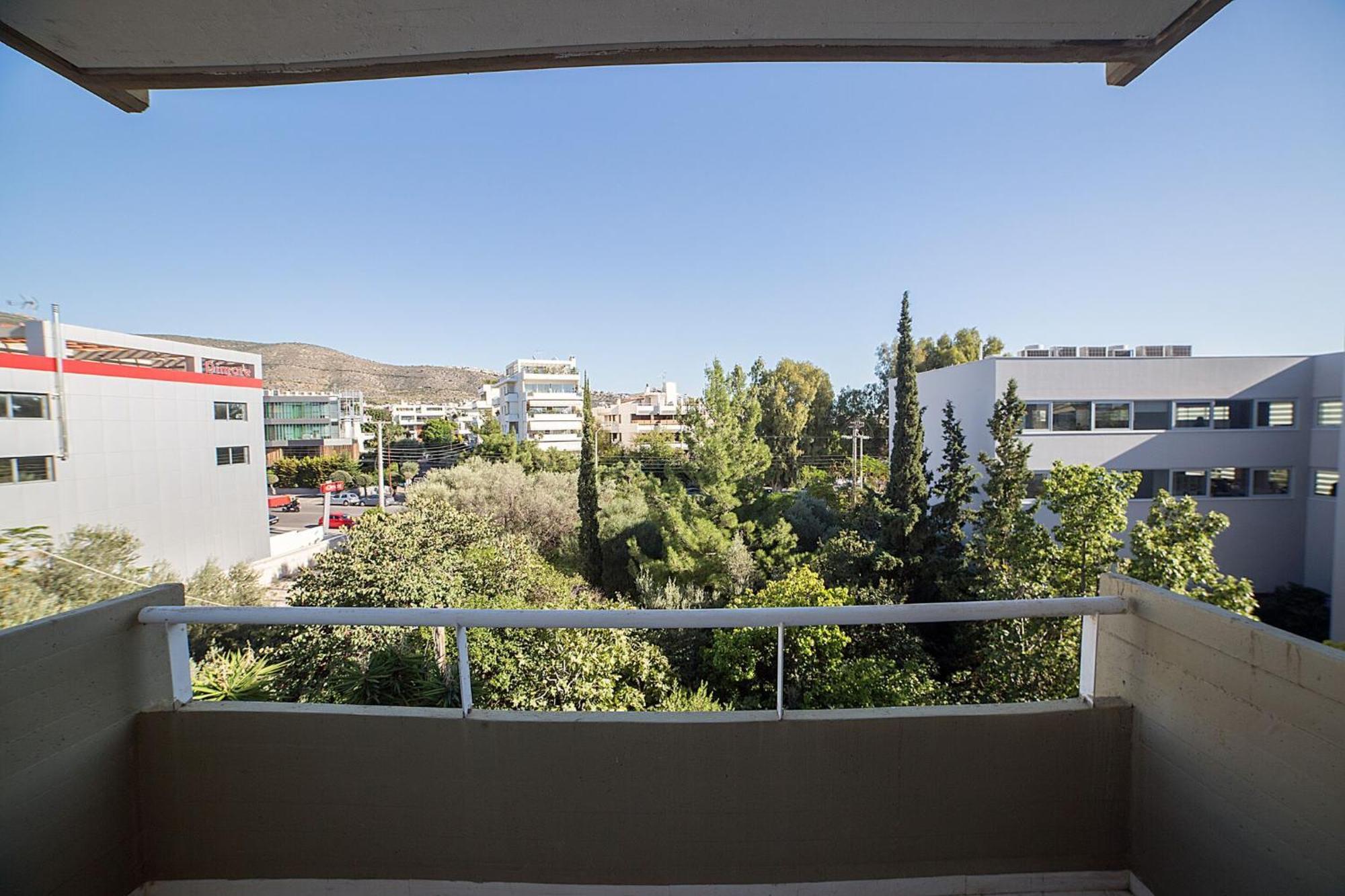 Beautiful In Glyfada Center Appartement Athene
