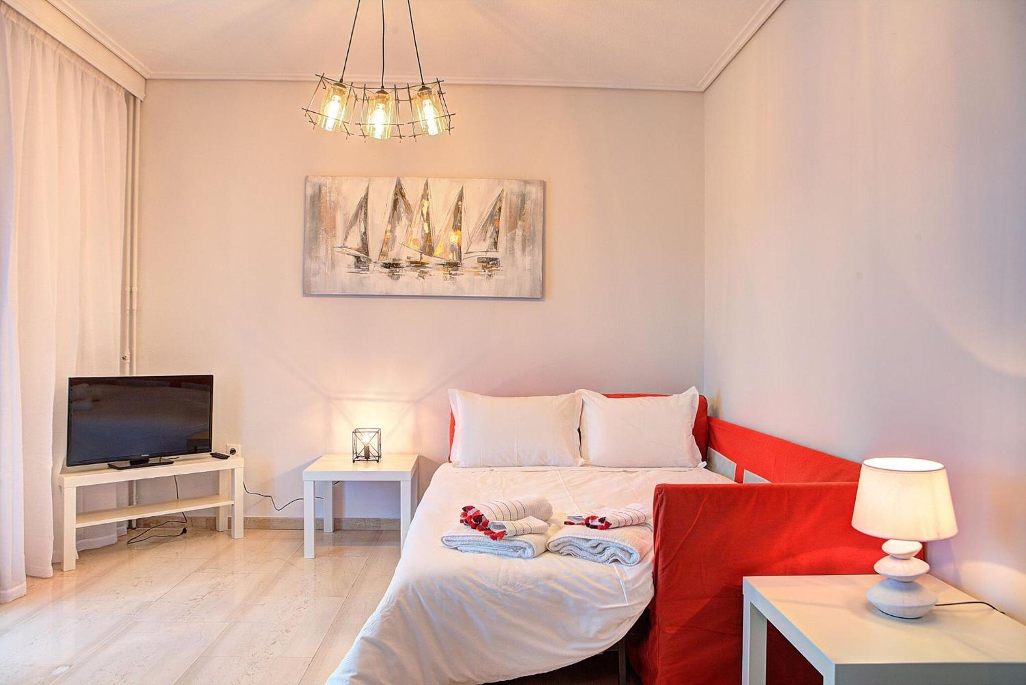 Beautiful In Glyfada Center Appartement *