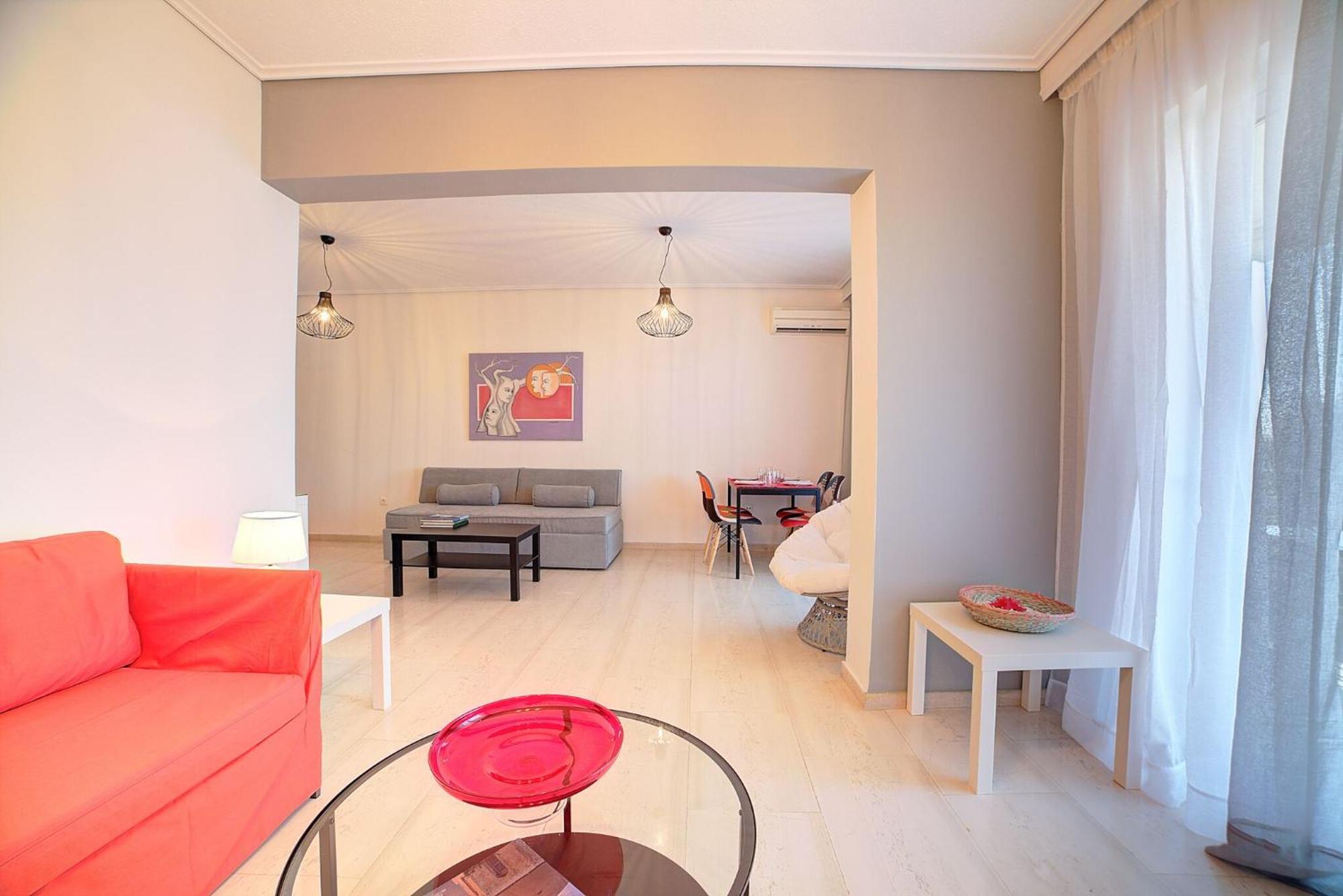 Beautiful In Glyfada Center Διαμέρισμα